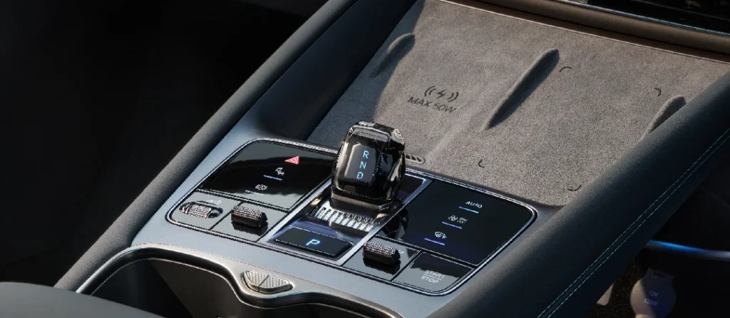 sealion7 interior 4
